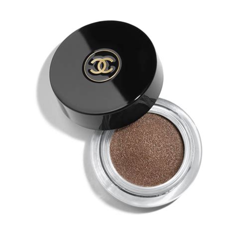 chanel ombretto in crema 810|Chanel ombre cream eye shadow.